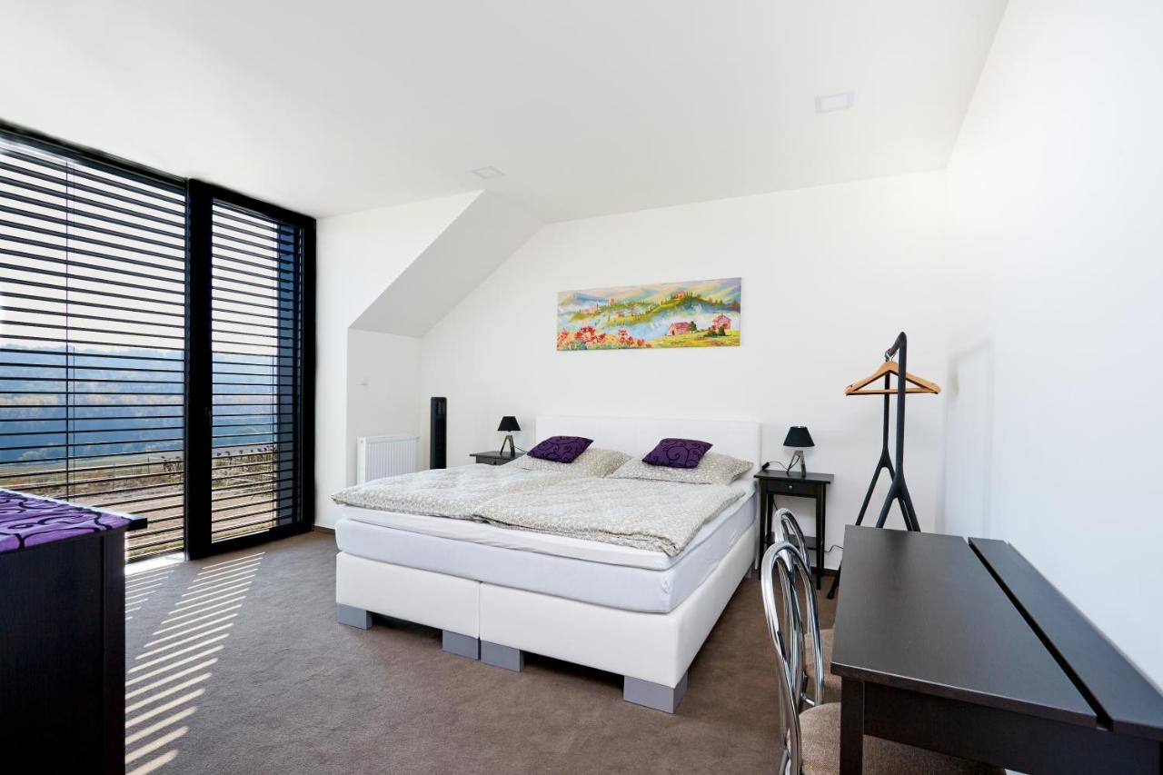 Bilichov Otel Dış mekan fotoğraf